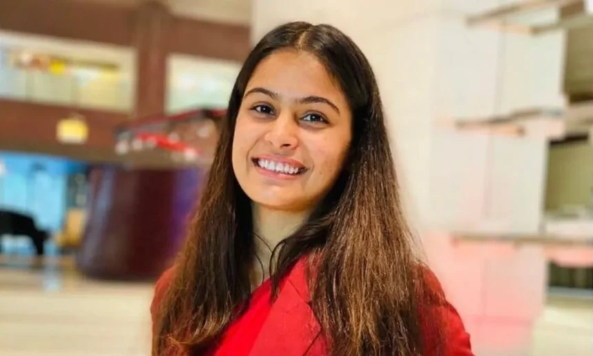 An image of Manu Bhaker smiling