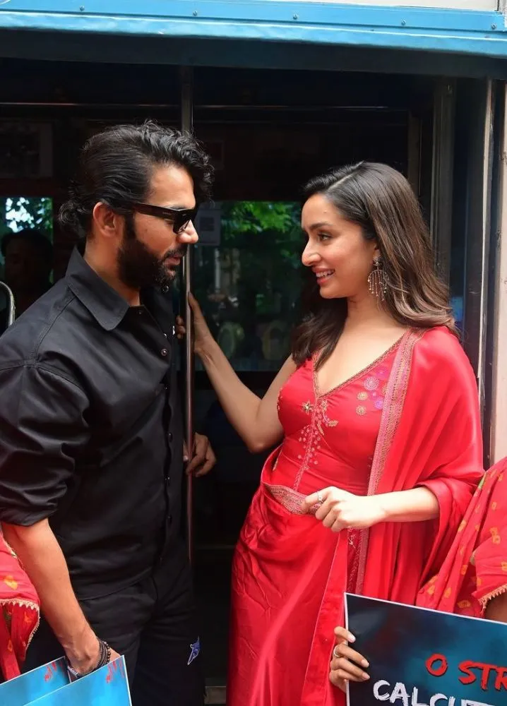 An image of Rajkummar Rao and Shraddha Kapoor promoting Stree 2 in Kolkata