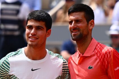 An image of Carlos Alcaraz (L) and Novak Djokovic (R)